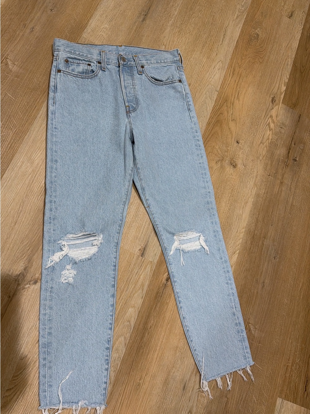 Levi jeans